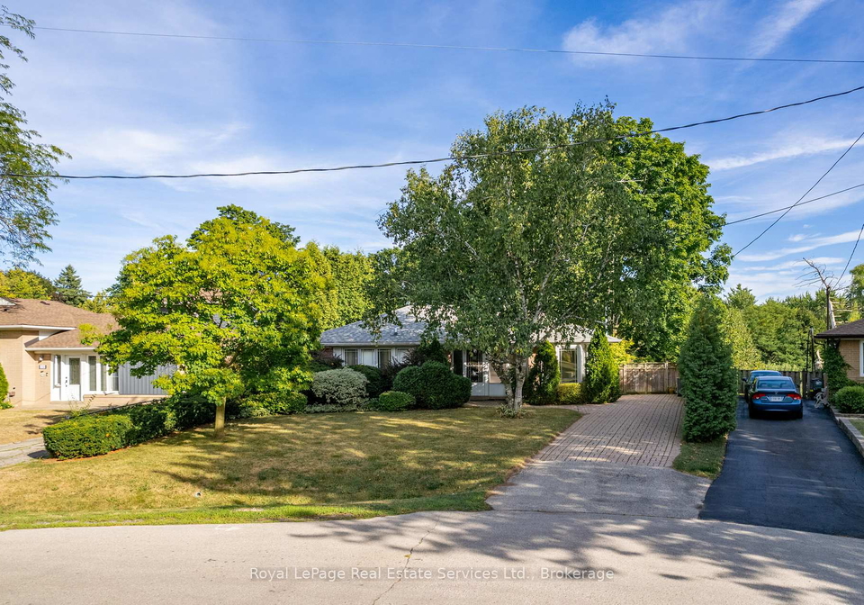 1334-warwick-avenue-oakville-ontario-w12515674