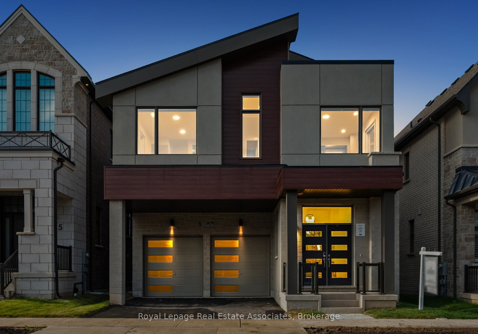 1249-onyx-trail-oakville-ontario-w12516256