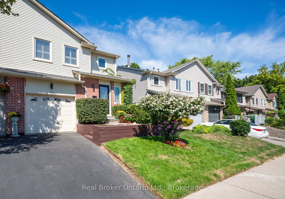 815-sweetwater-crescent-mississauga-ontario-w12516526