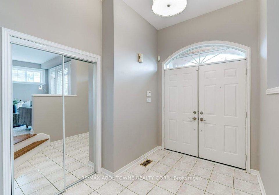 1485-sandpiper-road-oakville-ontario-w12516620