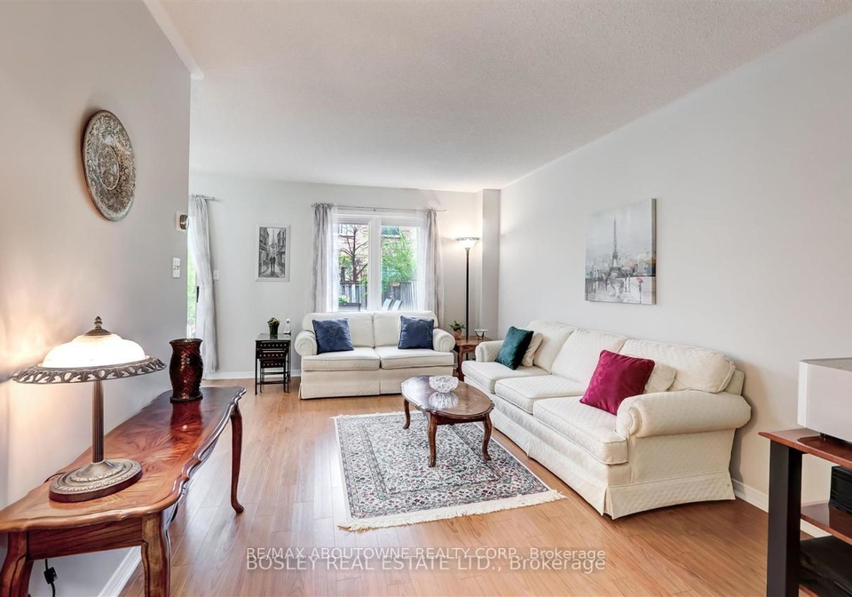 1176-treetop-terrace-oakville-ontario-w12516664