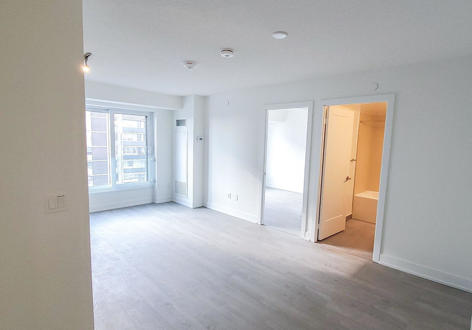 9-mabelle-avenue-etobicoke-ontario-w12516990