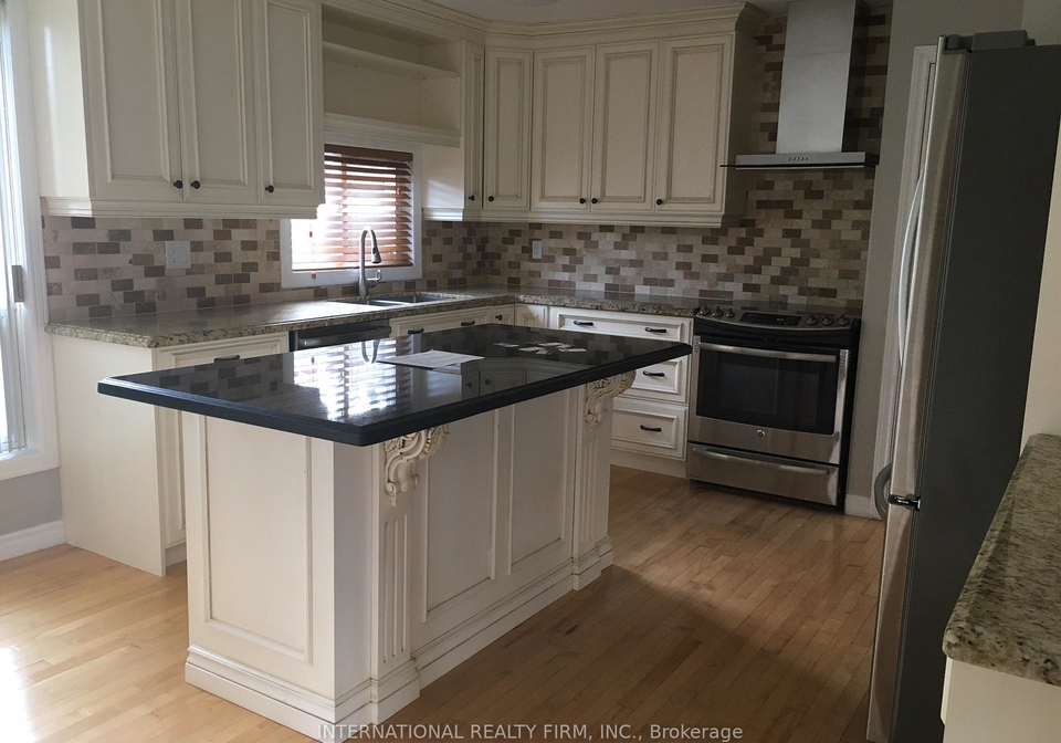 174-beech-street-brampton-ontario-w12517548