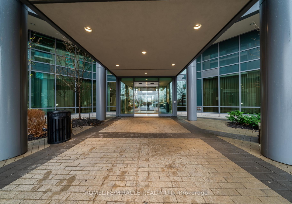 205-sherway-gardens-road-etobicoke-ontario-w12517680