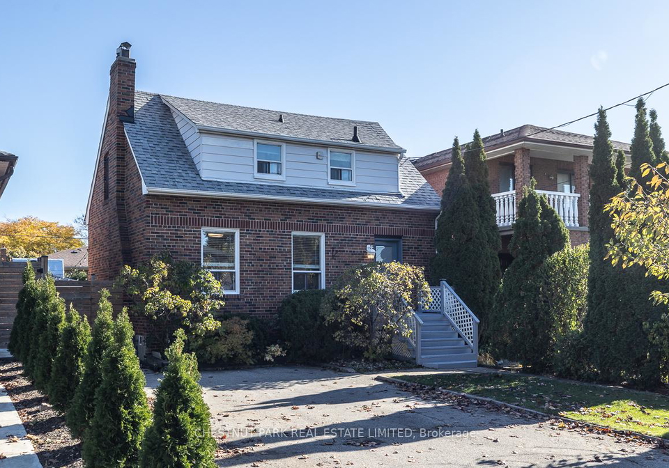 29-mulholland-avenue-w-north-york-ontario-w12517832