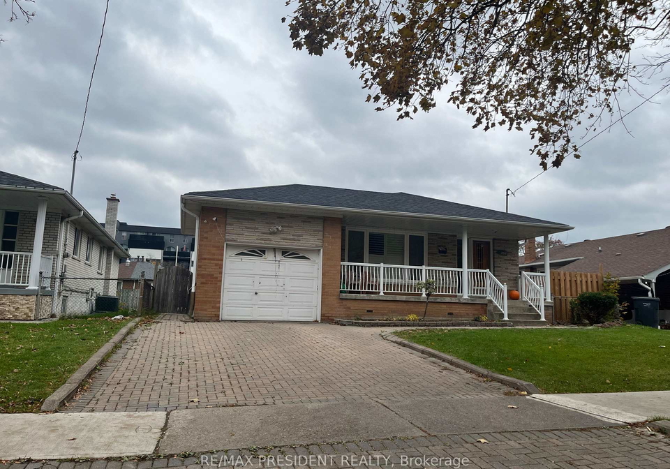 7276-dellaport-drive-mississauga-ontario-w12517850