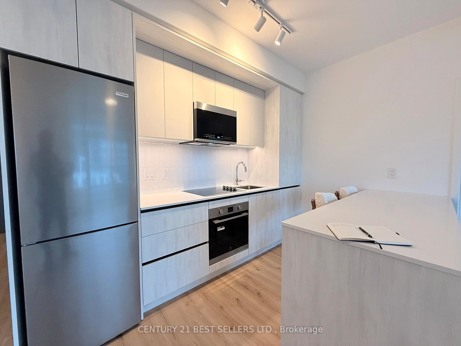 2485-eglinton-avenue-mississauga-ontario-w12517872