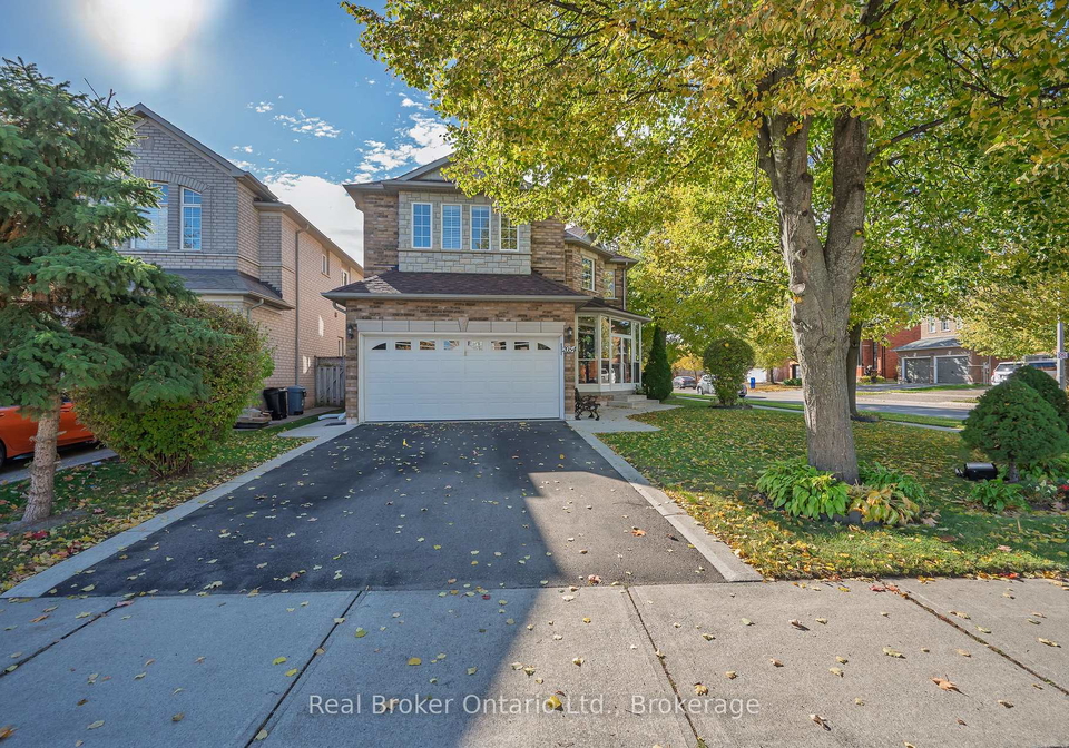 2054-bloomfield-drive-oakville-ontario-w12518032