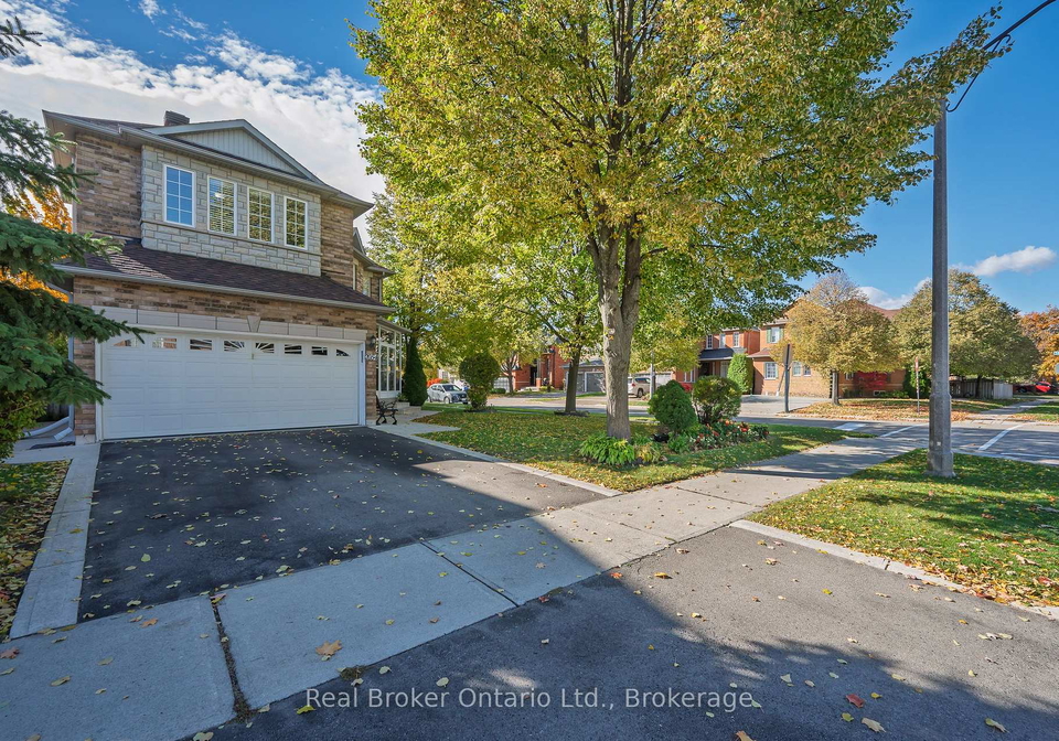 2054-bloomfield-drive-oakville-ontario-w12518032