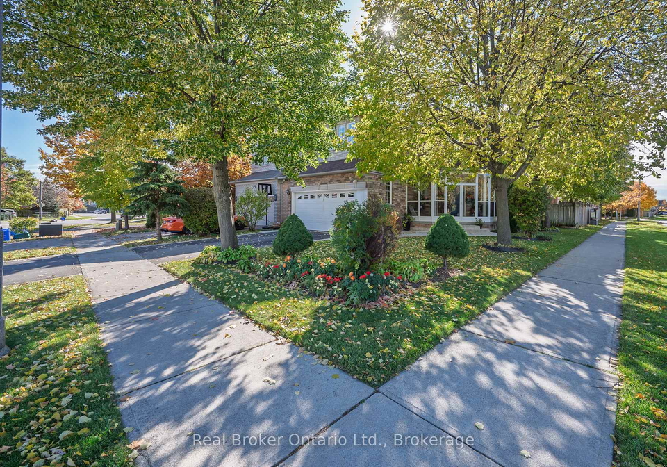 2054-bloomfield-drive-oakville-ontario-w12518032