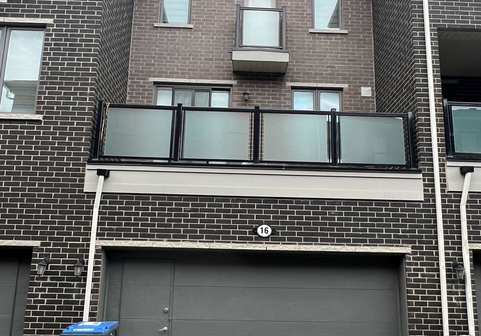 16-summer-wind-lane-brampton-ontario-w12518158