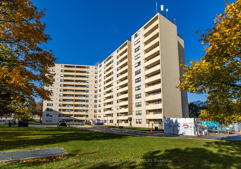 700-dynes-road-burlington-ontario-w12518692