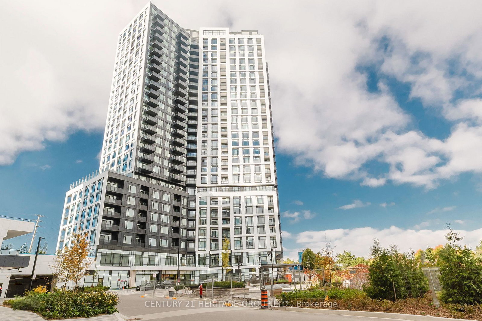 2495-eglinton-avenue-w-mississauga-ontario-w12518858