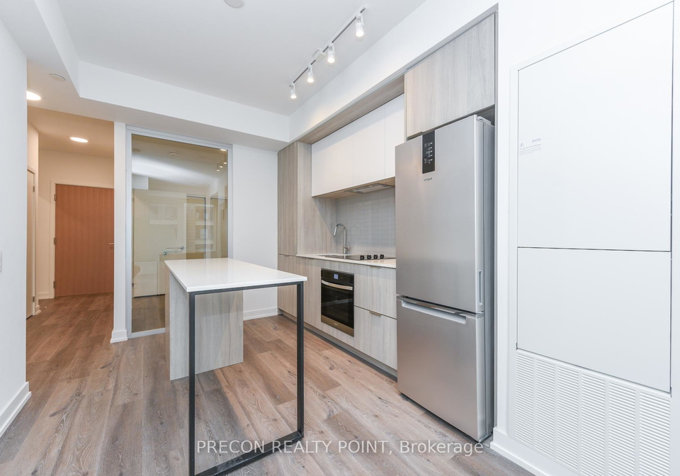 395-square-one-drive-n-mississauga-ontario-w12518874