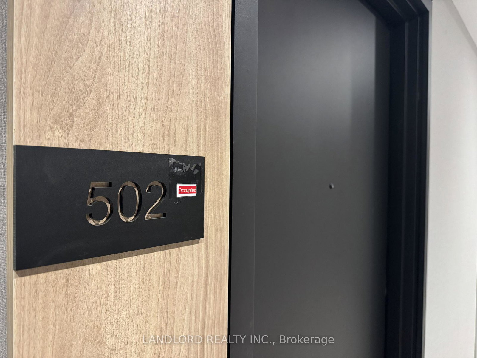 500-plains-road-e-burlington-ontario-w12519258