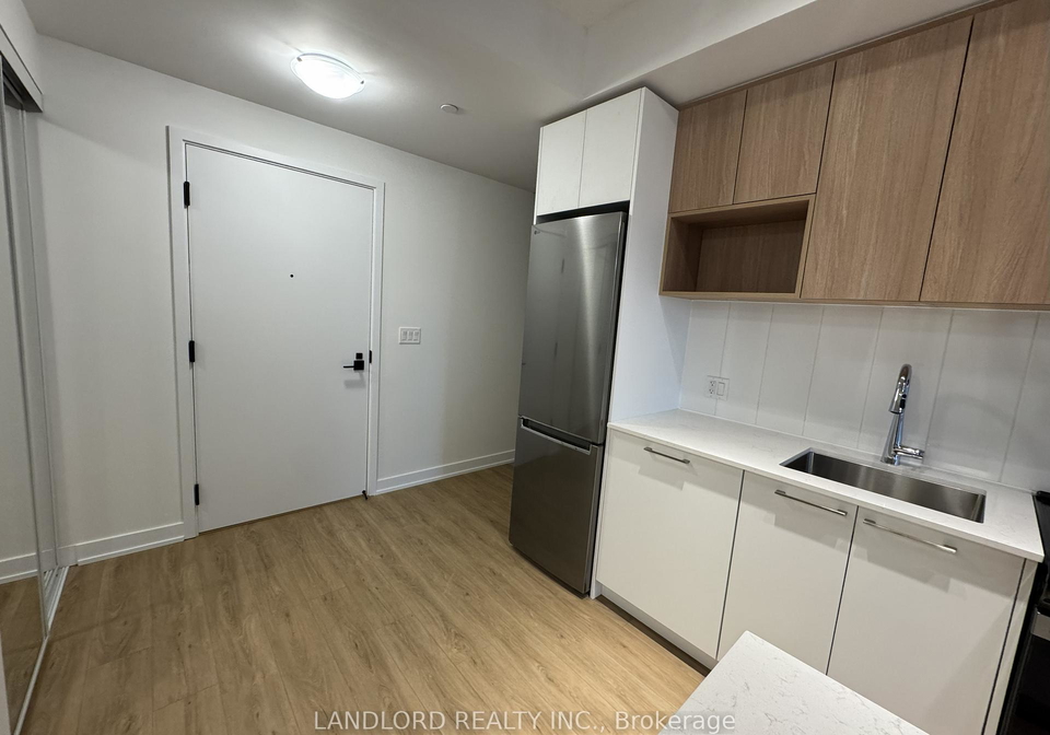 500-plains-road-e-burlington-ontario-w12519258