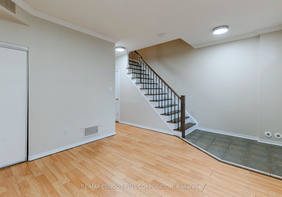 3000-lakeshore-boulevard-etobicoke-ontario-w12519662