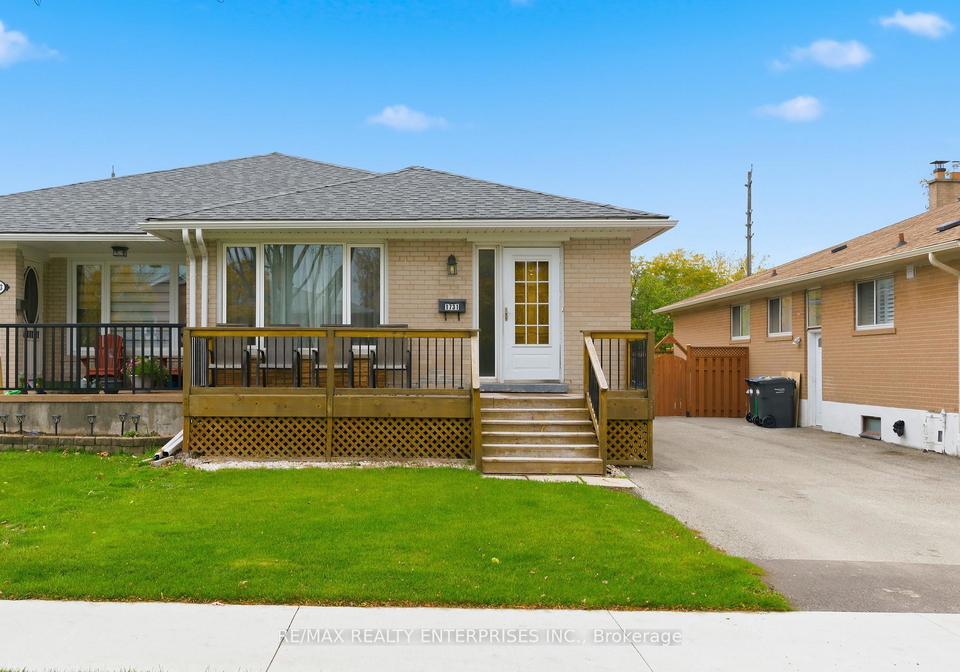 1731-sandgate-crescent-mississauga-ontario-w12520168