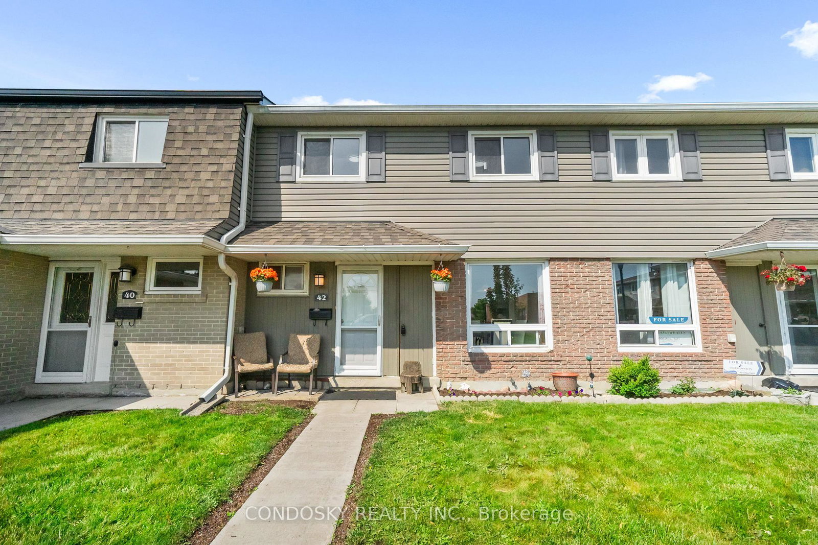 42-village-court-brampton-ontario-w12520222