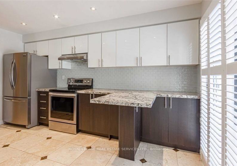 2220-ridge-landing-oakville-ontario-w12520400