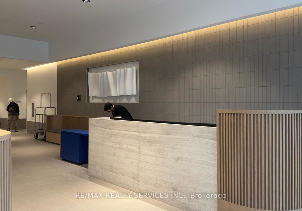 395-square-one-drive-mississauga-ontario-w12520688