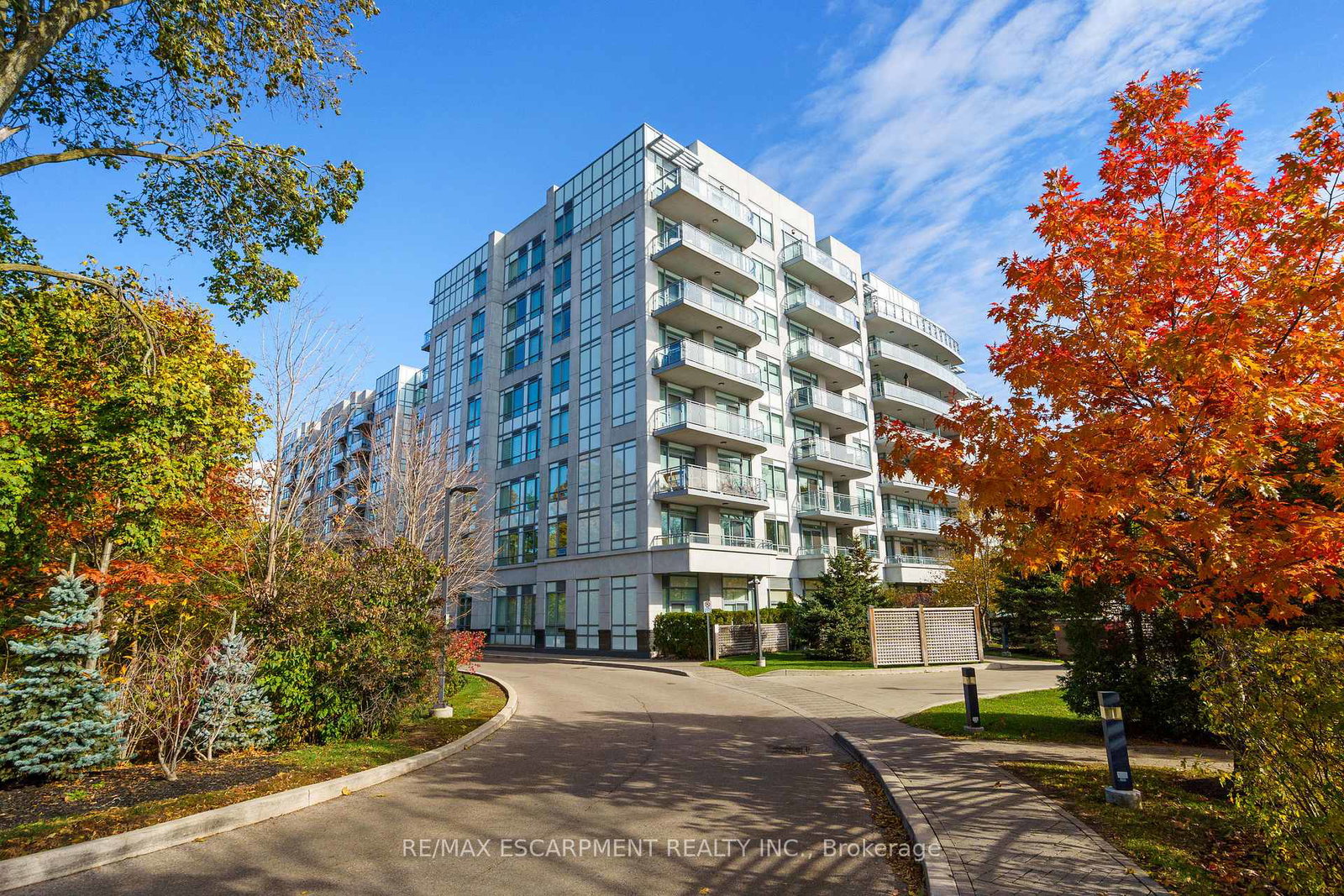 3500-lakeshore-road-w-oakville-ontario-w12521326