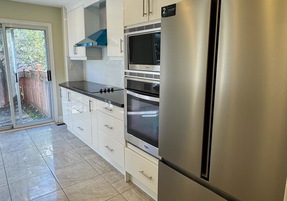 592-leatherleaf-drive-mississauga-ontario-w12521998