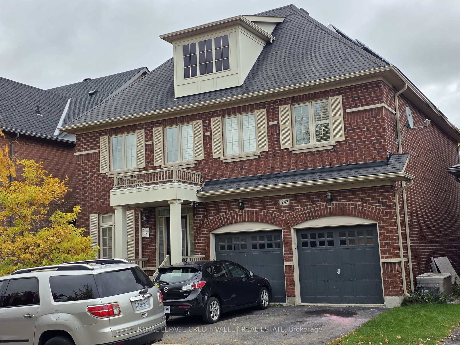 242-jarrett-xing-upper-court-milton-ontario-w12522154