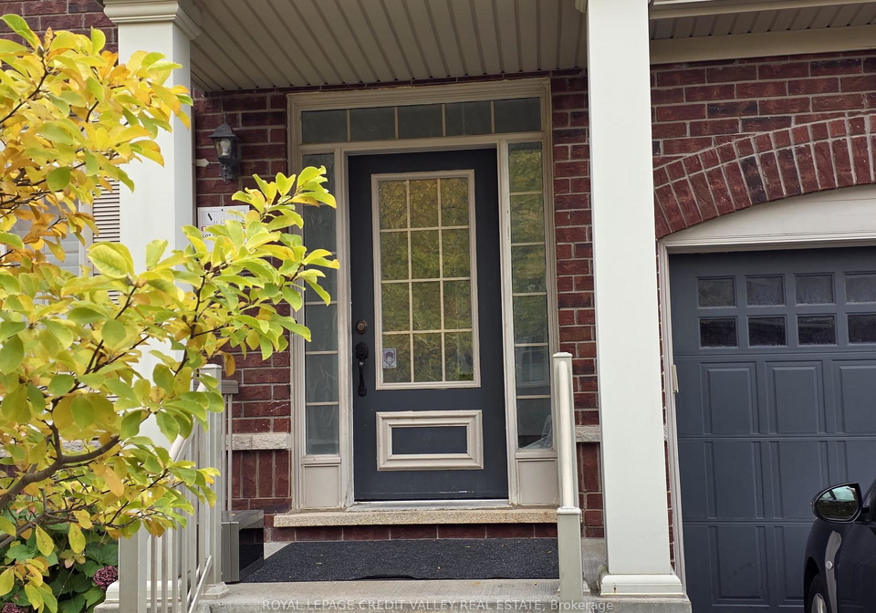 242-jarrett-xing-upper-court-milton-ontario-w12522154