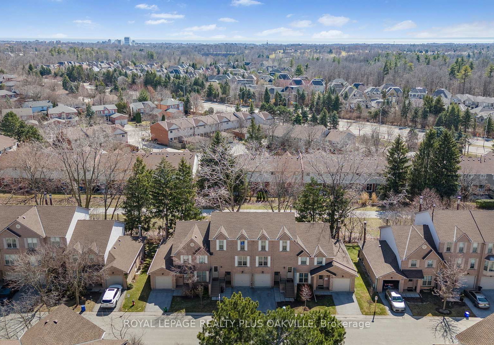 2272-mowat-avenue-oakville-ontario-w12522568