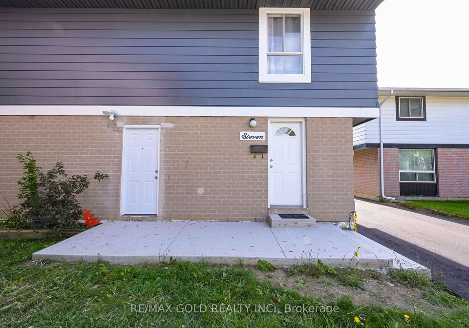 11-huronia-court-brampton-ontario-w12522752
