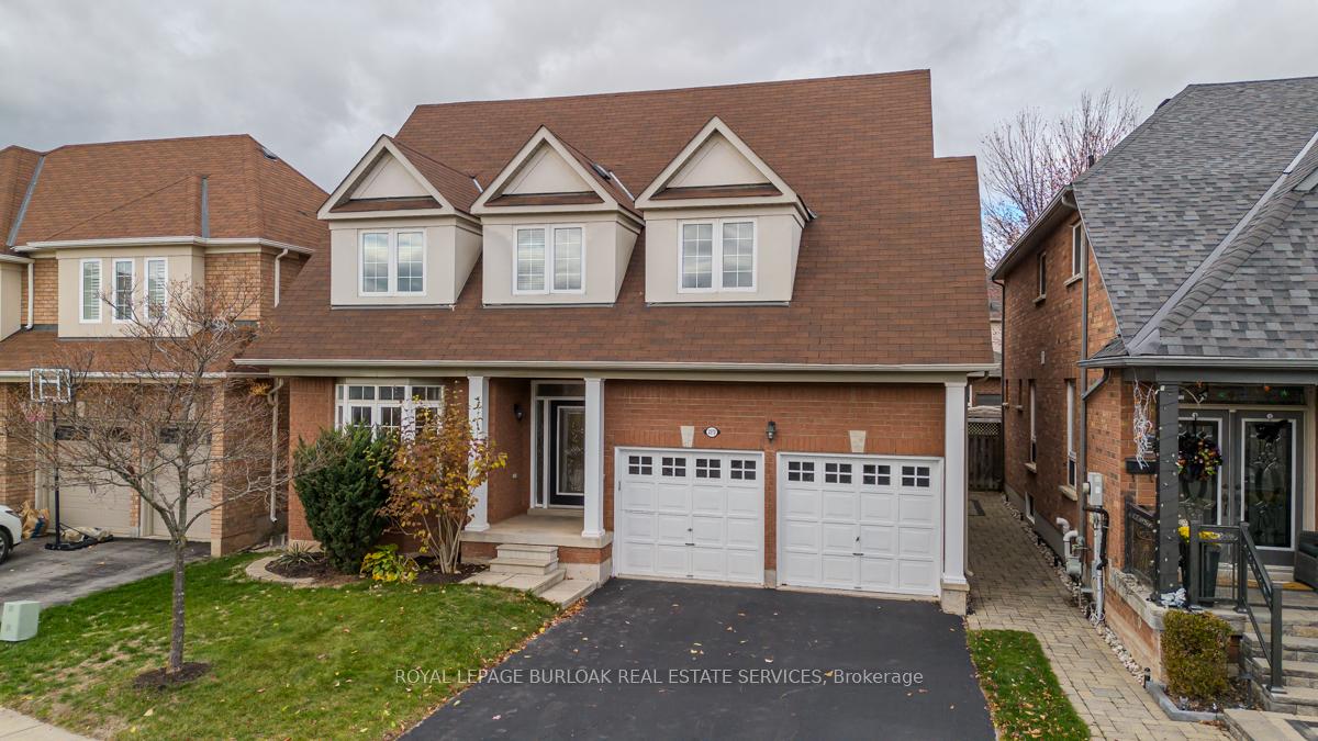 2273-blue-oak-circle-oakville-ontario-w12522844