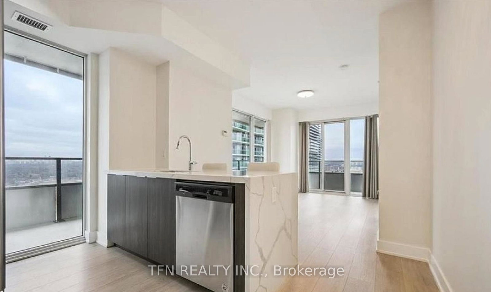 20-shore-breeze-drive-etobicoke-ontario-w12523196