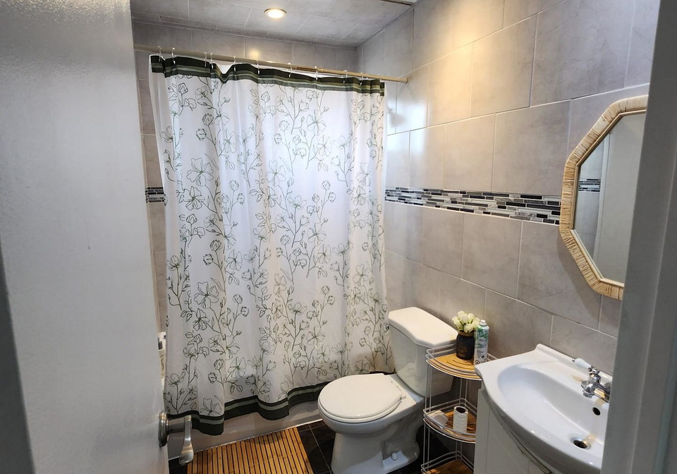 2170-bromsgrove-road-mississauga-ontario-w12523310