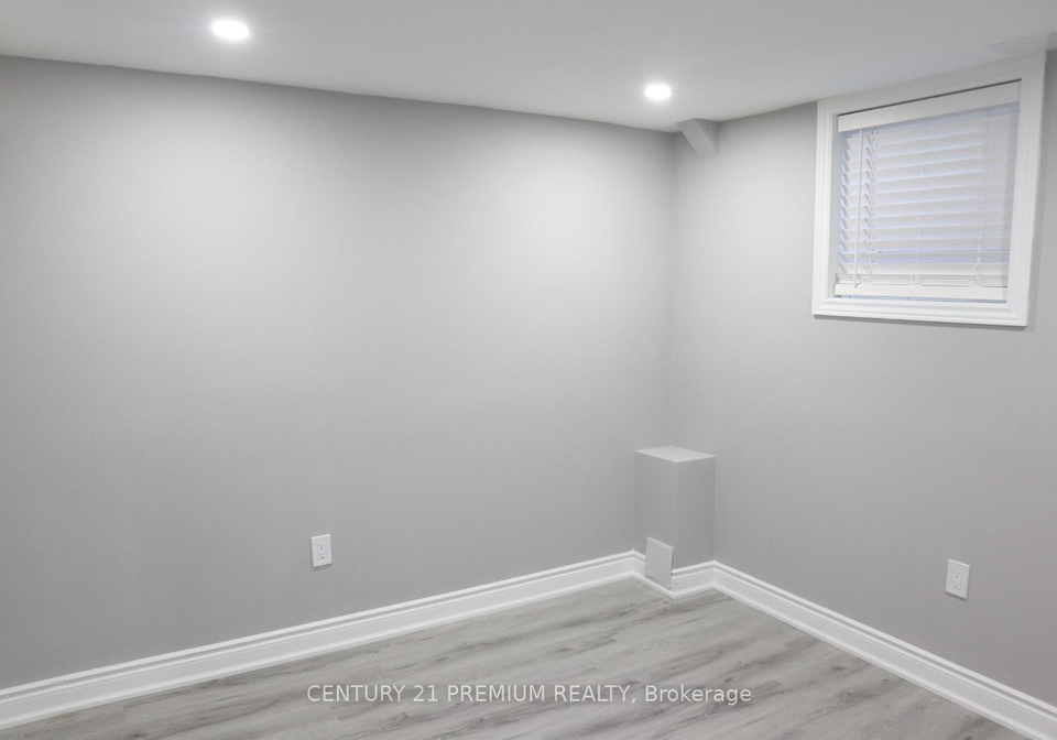 25-sewells-lane-brampton-ontario-w12523646