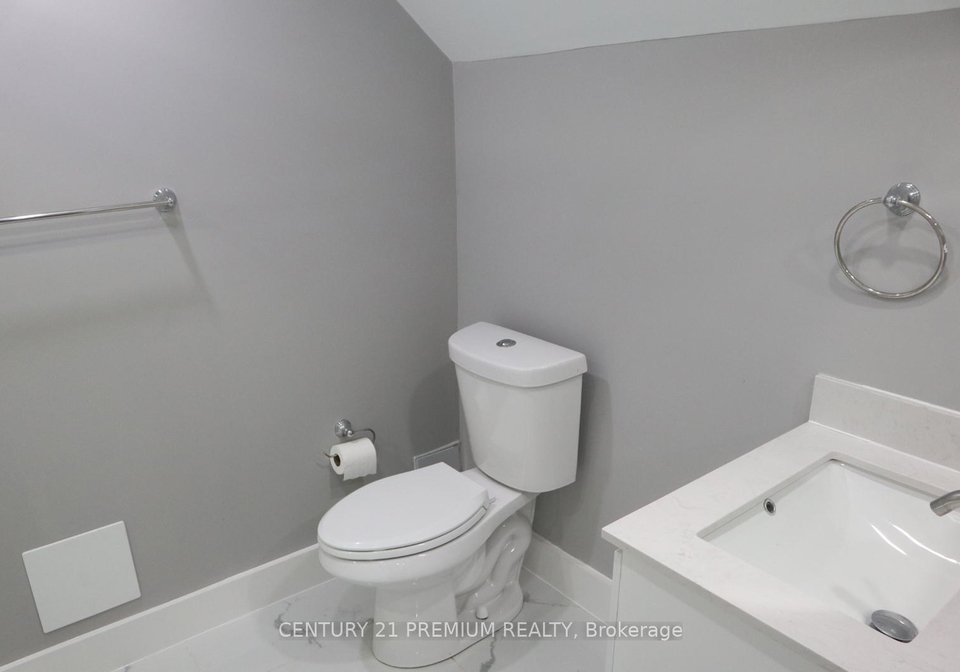 25-sewells-lane-brampton-ontario-w12523646