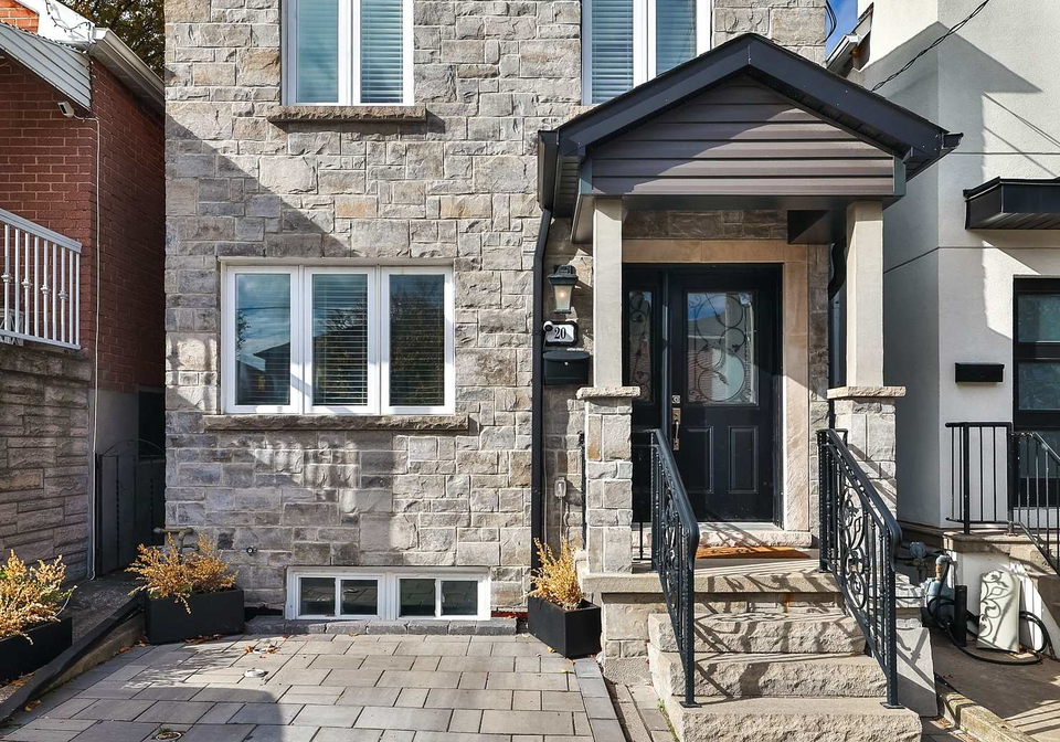 20-harlton-crescent-toronto-ontario-w12523730