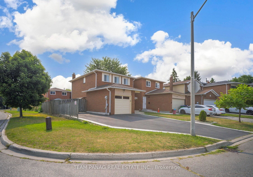 2-trewartha-crescent-brampton-ontario-w12523996
