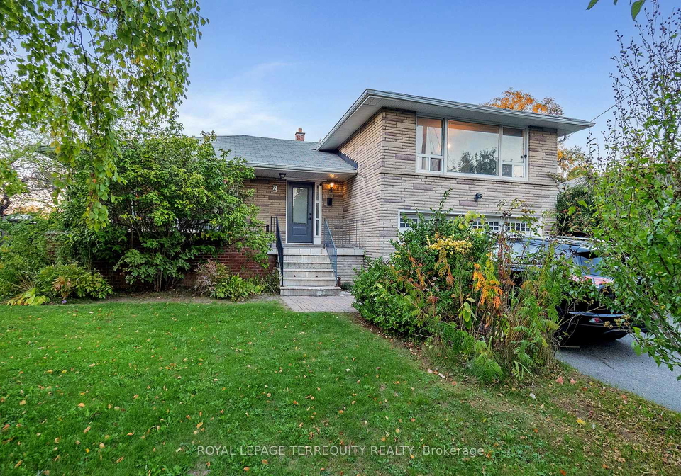2-stockton-road-north-york-ontario-w12524038