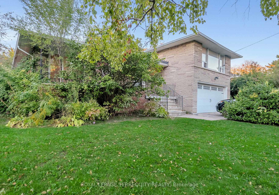 2-stockton-road-north-york-ontario-w12524038