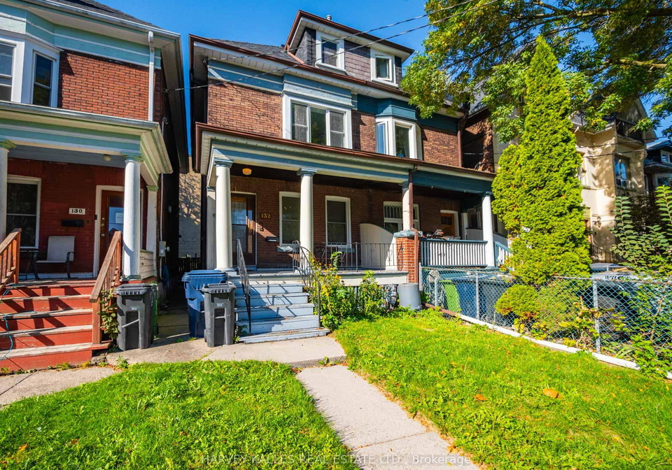 132-close-avenue-toronto-ontario-w12524112