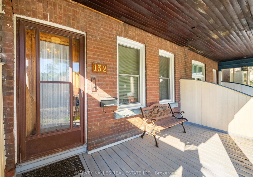 132-close-avenue-toronto-ontario-w12524112