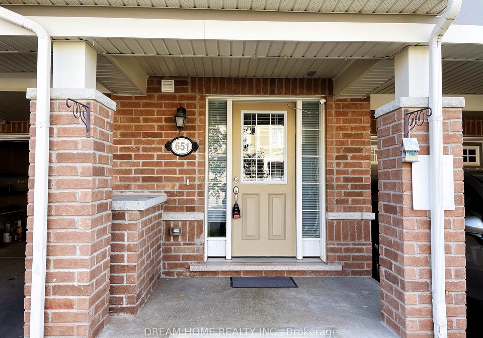 651-laking-terrace-milton-ontario-w12524222