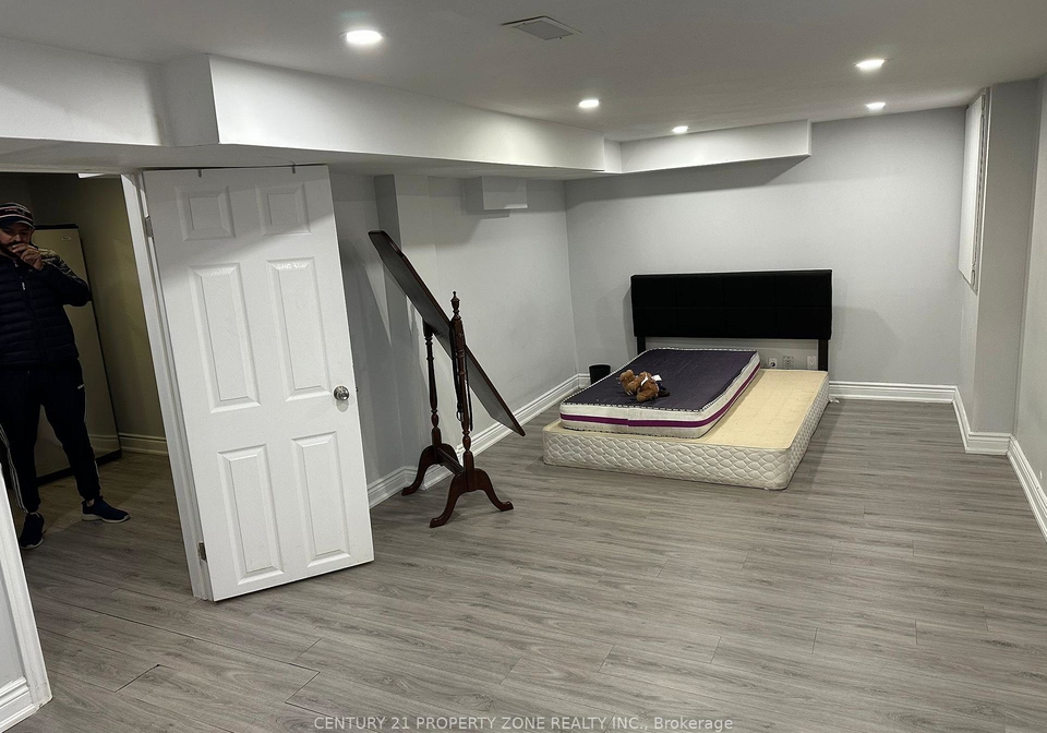 30-cox-crescent-brampton-ontario-w12524476