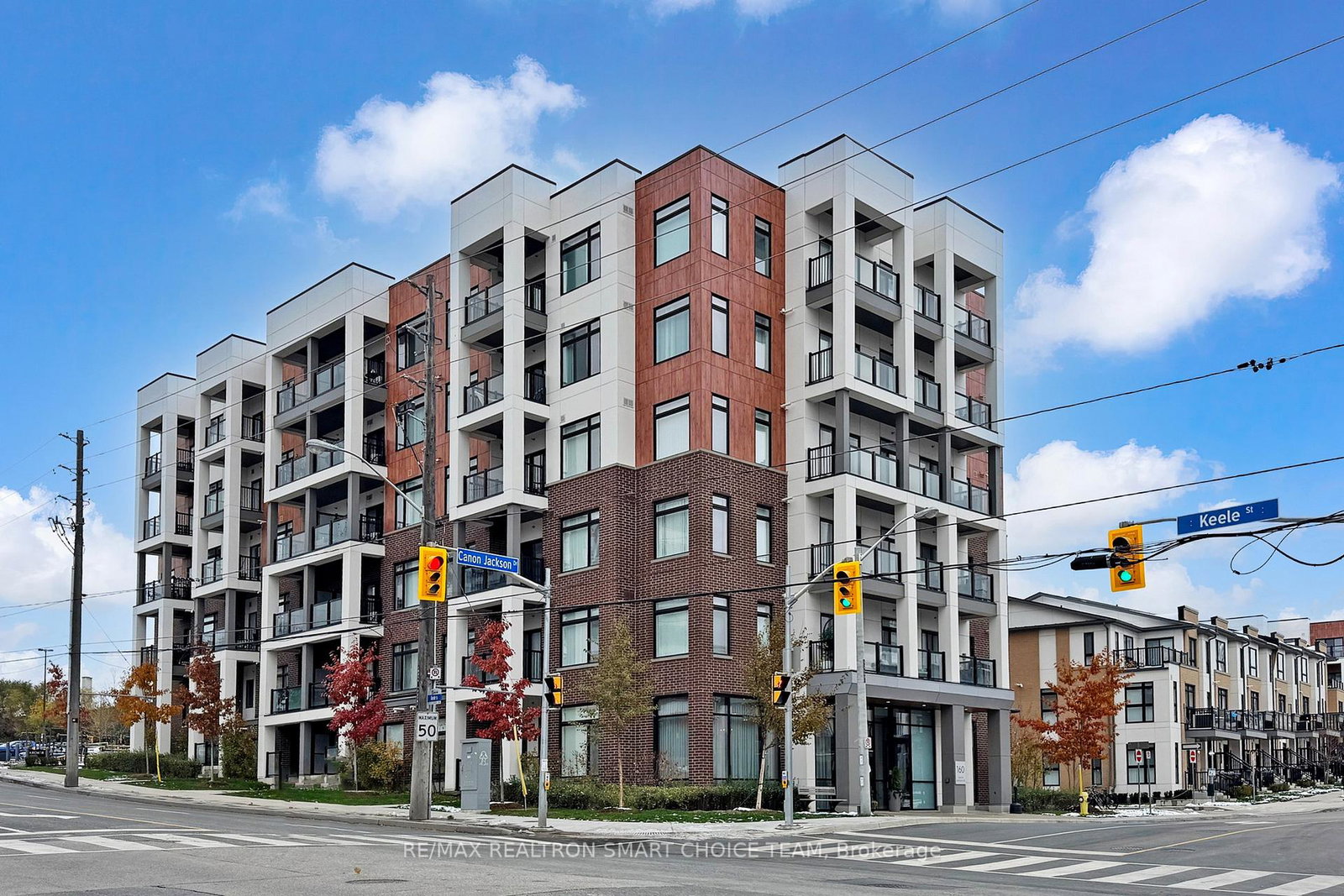 160-canon-jackson-drive-north-york-ontario-w12524528