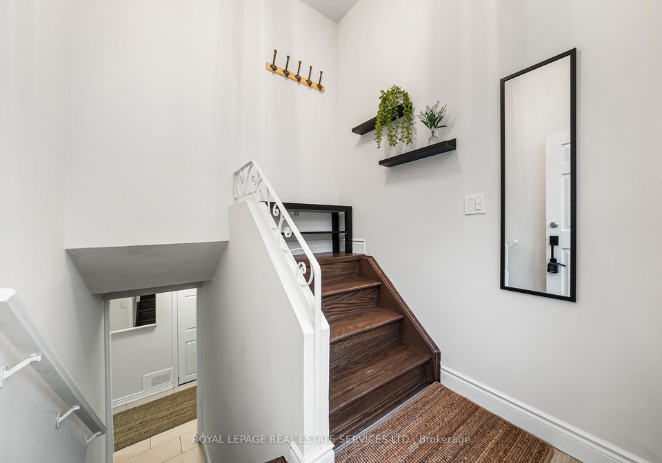 39-rangoon-road-etobicoke-ontario-w12524620