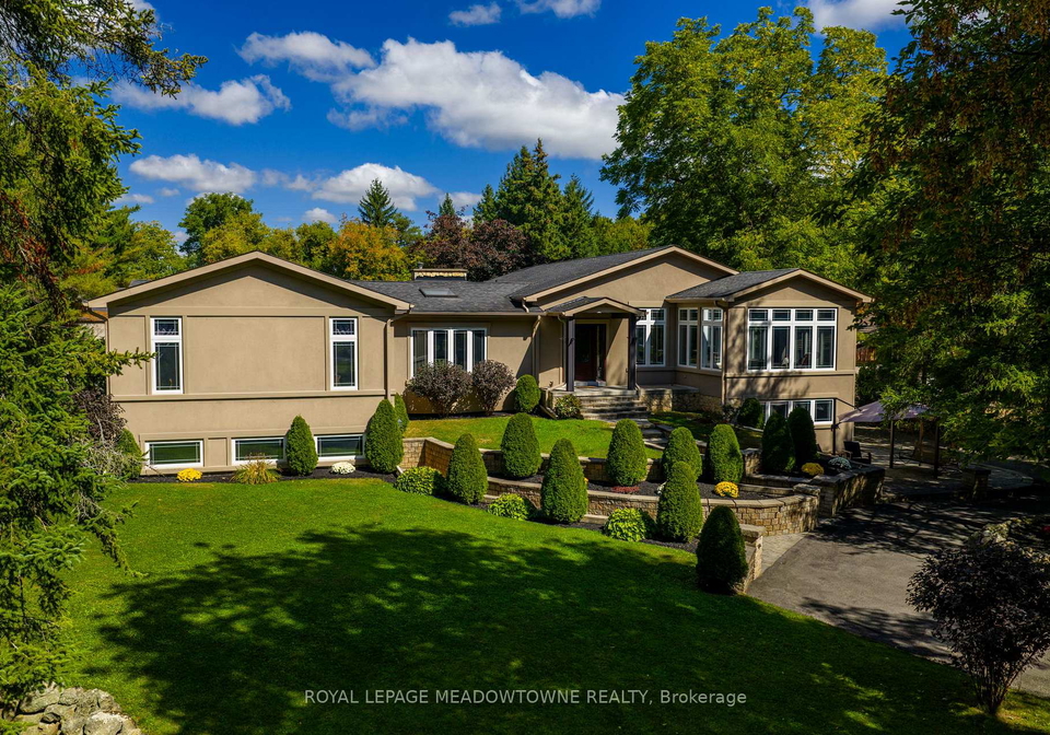 13219-fourth-line-halton-hills-ontario-w12525596