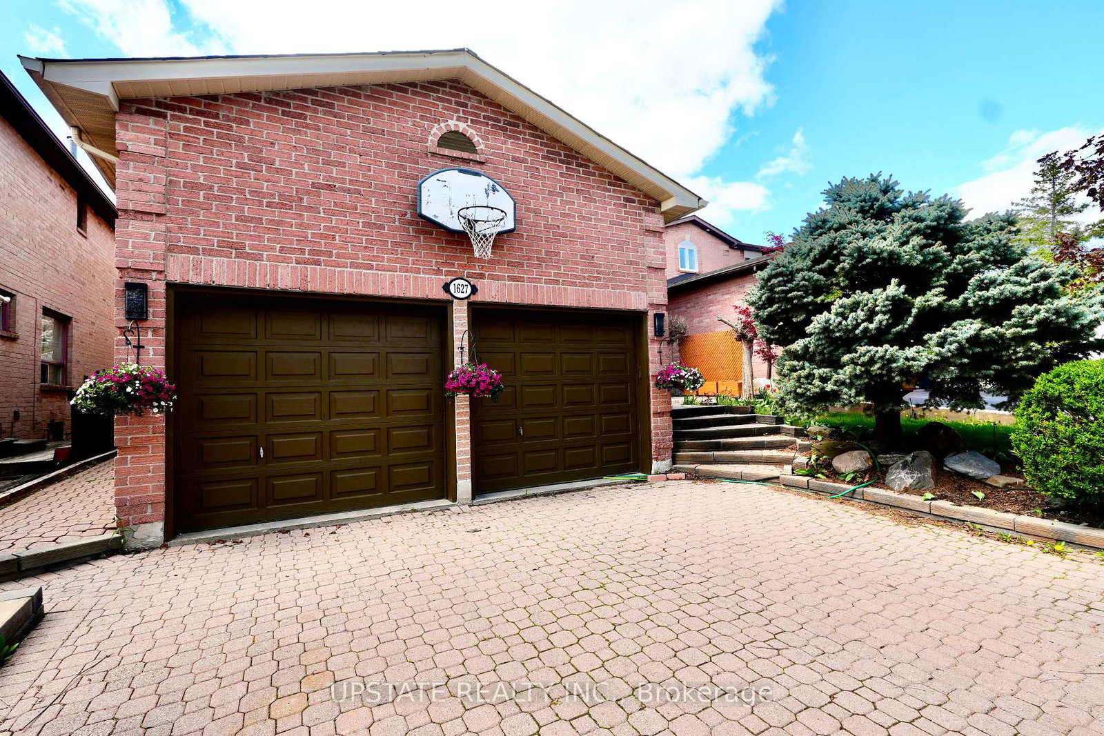 1627-logandale-drive-mississauga-ontario-w12525672