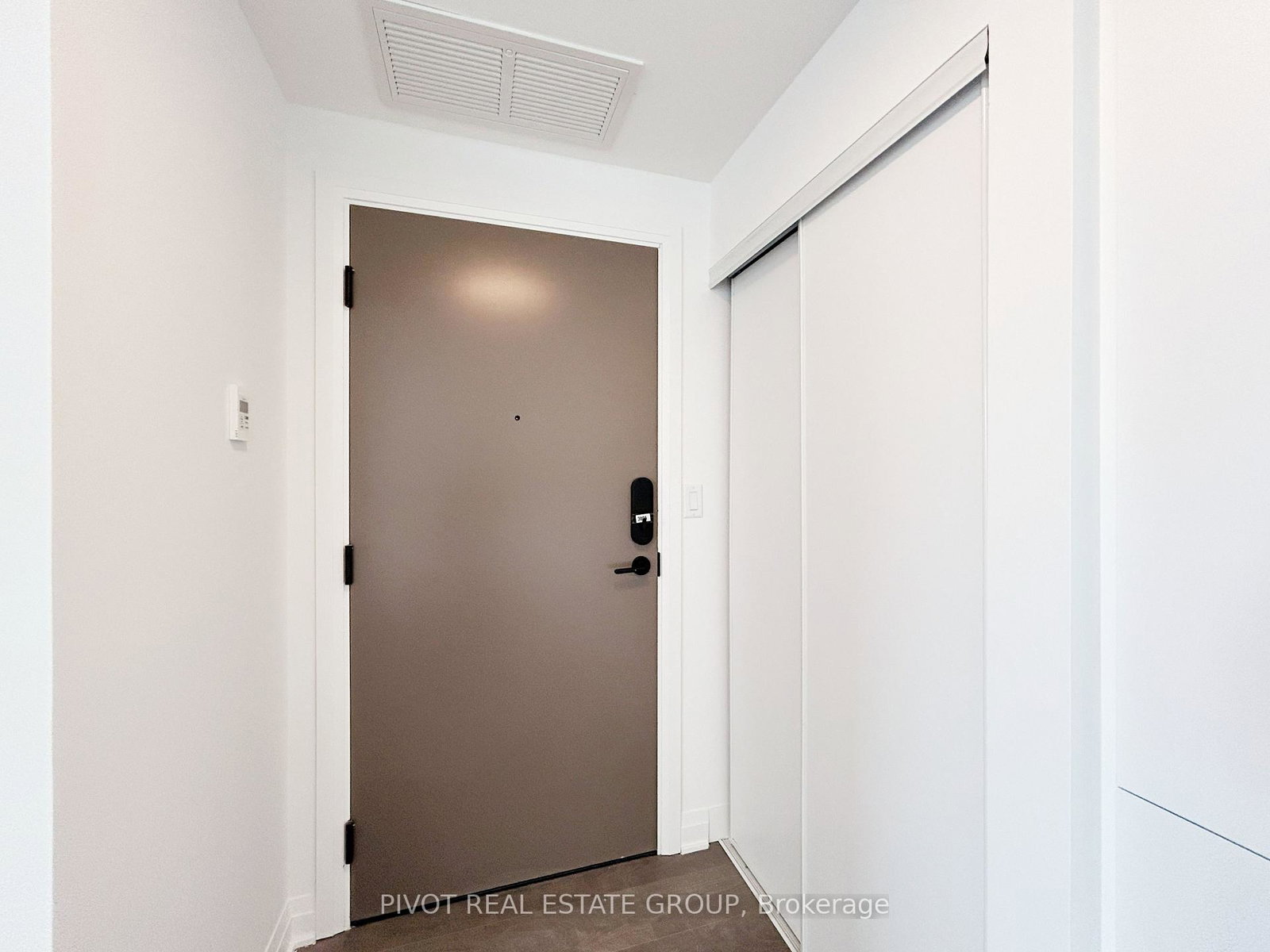 4015-the-exchange-street-mississauga-ontario-w12526144