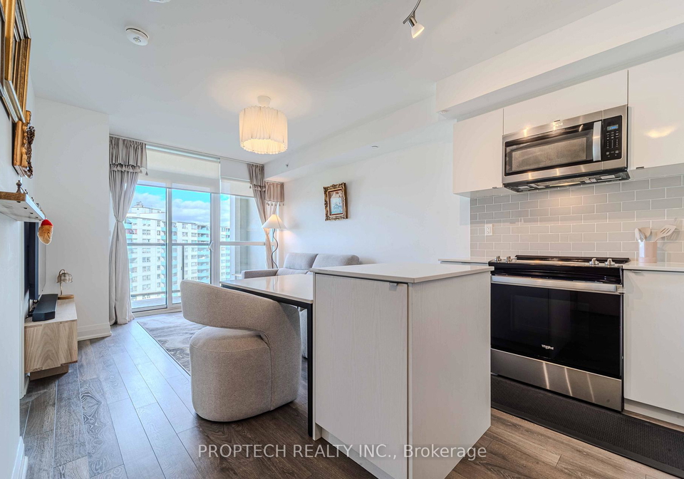 1461-lawrence-avenue-w-north-york-ontario-w12526408